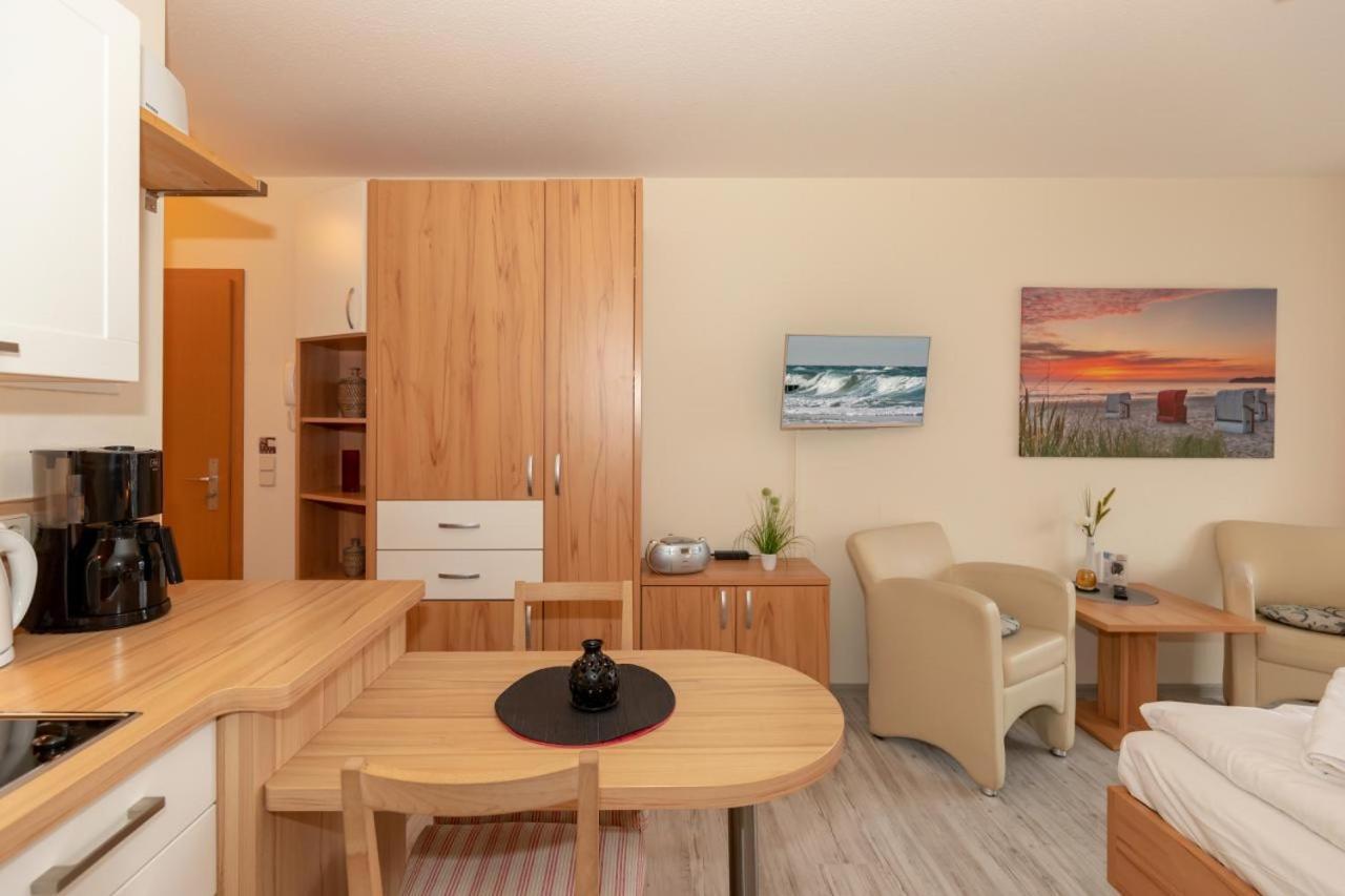 Apartamento Yachthafenresidenz Ostseebad Kühlungsborn Habitación foto